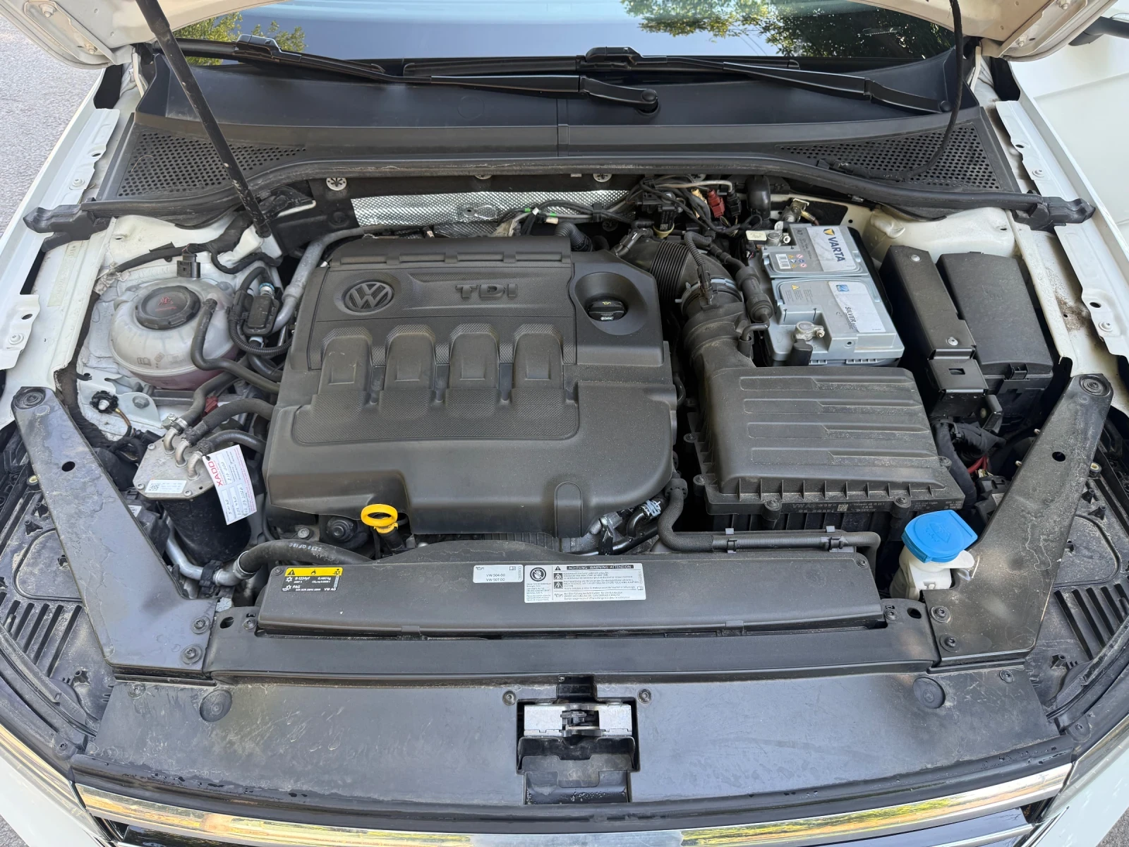 VW Passat 2.0TDI 150k.c. , снимка 13 - Автомобили и джипове - 56035385