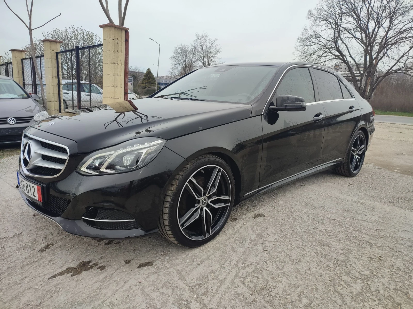 Mercedes-Benz E 300 E300 H, снимка 10 - Автомобили и джипове - 56264371
