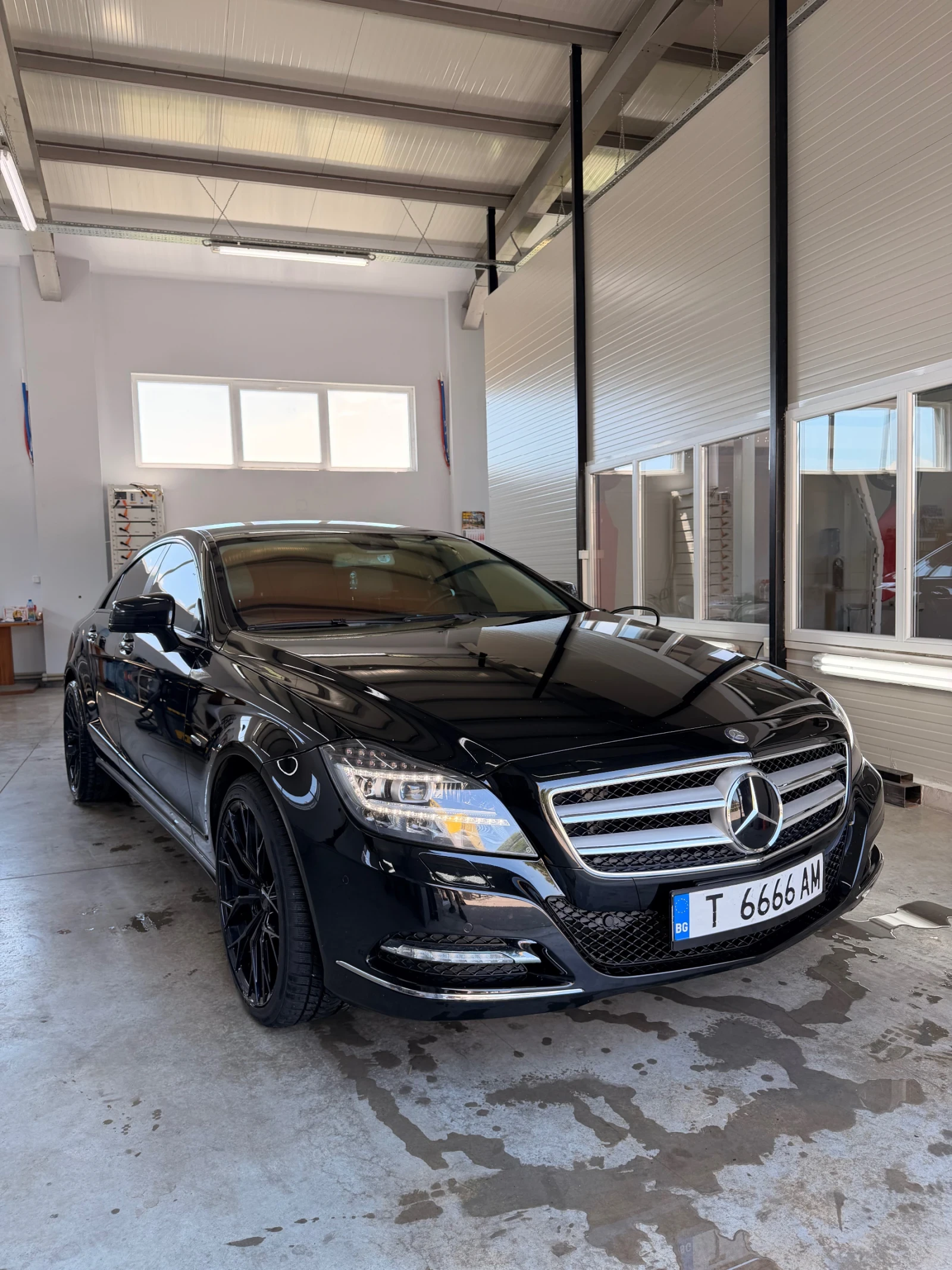 Mercedes-Benz CLS 350 4x4, снимка 4 - Автомобили и джипове - 56369822