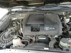 Toyota Hilux 2.5 D-4D - [7] 