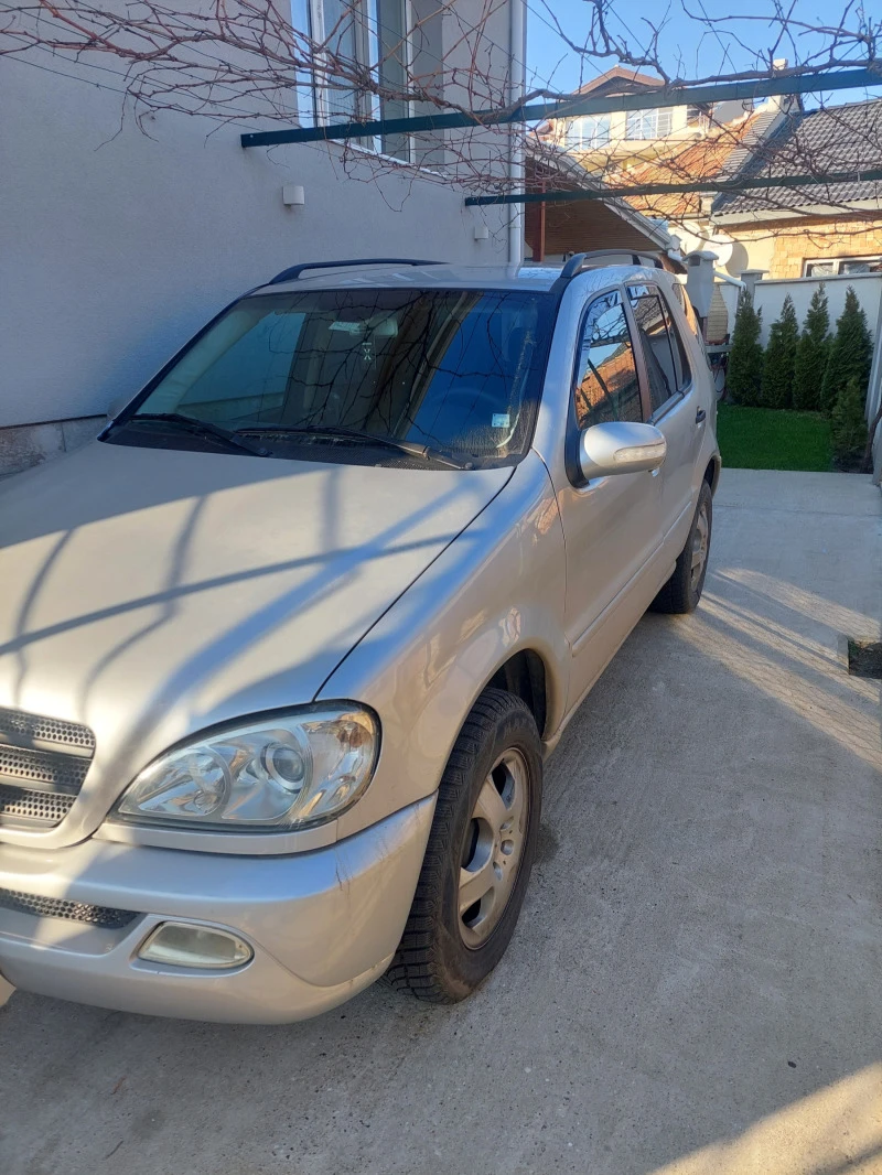 Mercedes-Benz ML 320, снимка 2 - Автомобили и джипове - 46329919