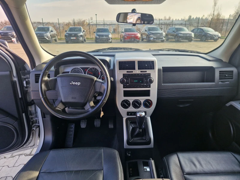 Jeep Patriot 2.4i , снимка 8 - Автомобили и джипове - 48141345