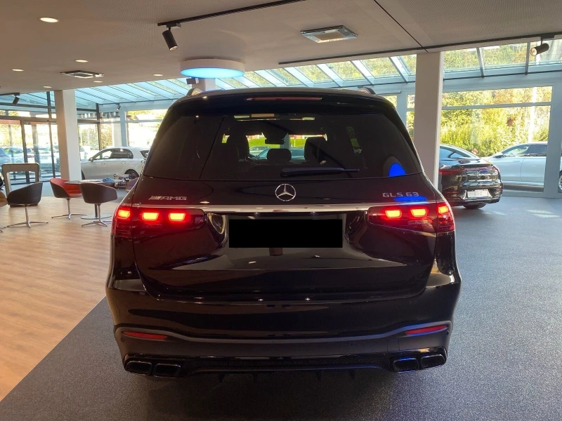 Mercedes-Benz GLS 63 AMG /FACELIFT/DESIGNO/EXCLUSIV/BURM/PANO/HUD/NIGHT/23/, снимка 5 - Автомобили и джипове - 49059760