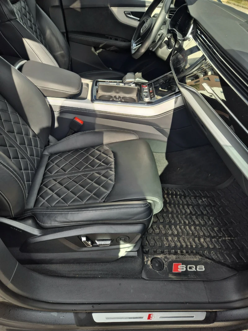 Audi SQ8, снимка 11 - Автомобили и джипове - 53559433
