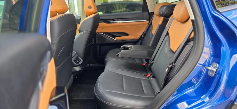 Haval H6 HEV ГАРАНЦИЯ 10. 2029г., снимка 10 - Автомобили и джипове - 53595125