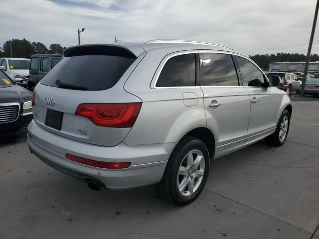 Audi Q7 3.0T Premium 4x4, снимка 3 - Автомобили и джипове - 48016969