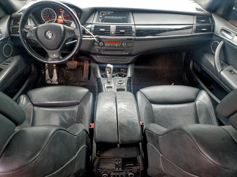 BMW X5 4.4L 8 All wheel drive - изображение 10