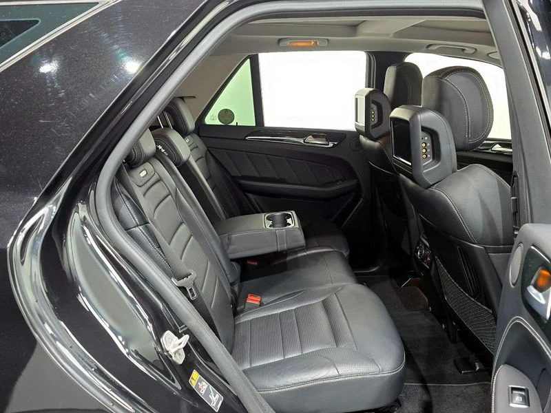 Mercedes-Benz ML 63 AMG ML63 AMG| 557к.с.| ВКЛ.ТЕХНОТЕСТ, снимка 12 - Автомобили и джипове - 55394013