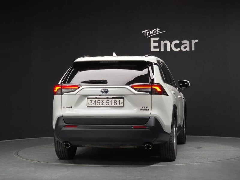 Toyota Rav4 2.5 2WD Hybrid| 219к.с., снимка 4 - Автомобили и джипове - 56020826