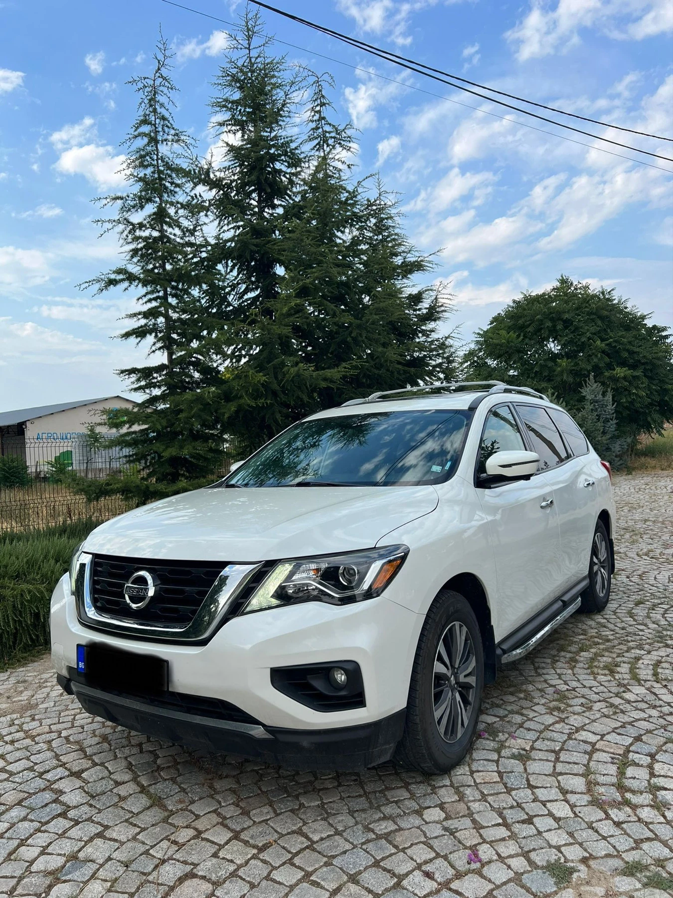 Nissan Pathfinder SL - изображение 3