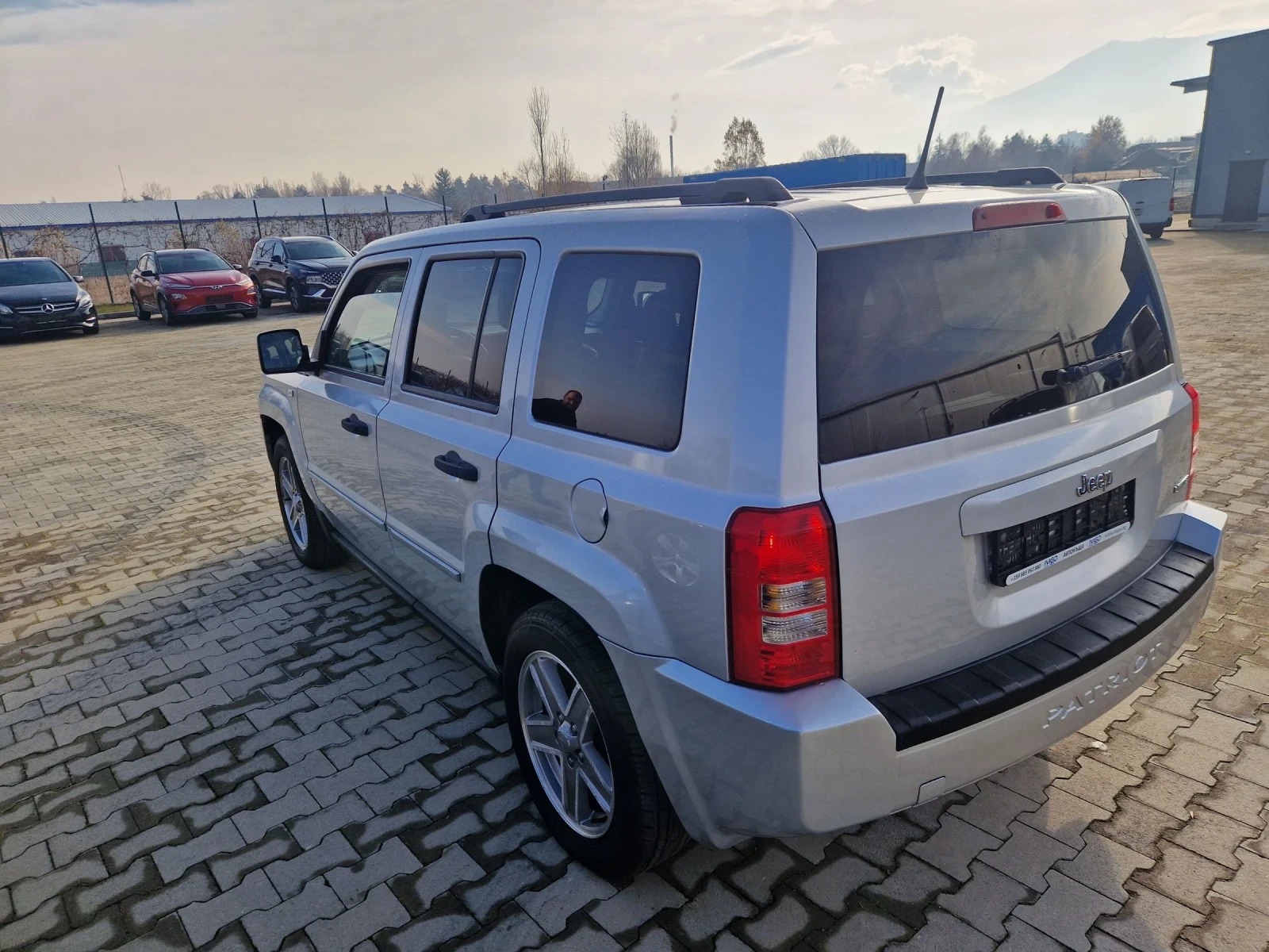 Jeep Patriot 2.4i  - изображение 4