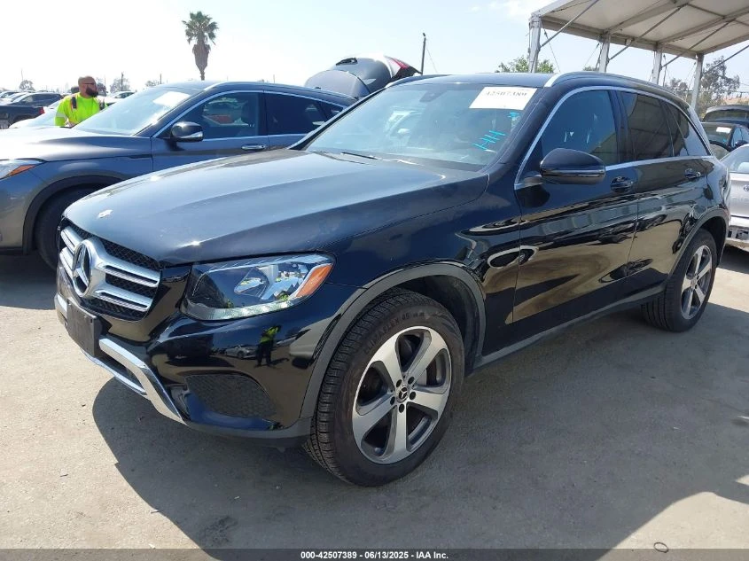 Mercedes-Benz GLC 300 2.0L I-4 DI, DOHC, VVT, TURBO, 241HP - изображение 2