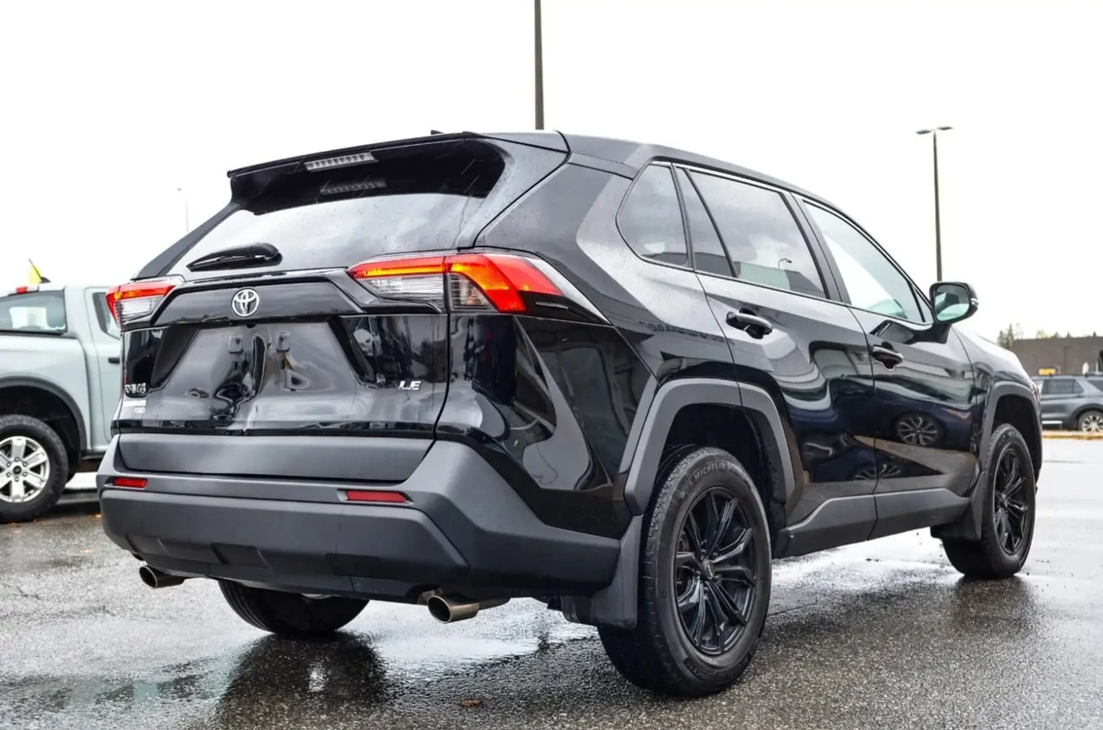 Toyota Rav4 * LE FWD* Midnight Black* CARFAX | Mobile.bg   5