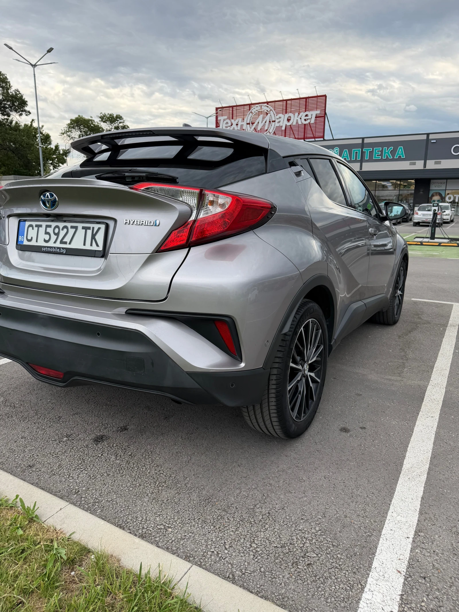 Toyota C-HR 1.8 Hybrid e-CVT, снимка 7 - Автомобили и джипове - 55213588