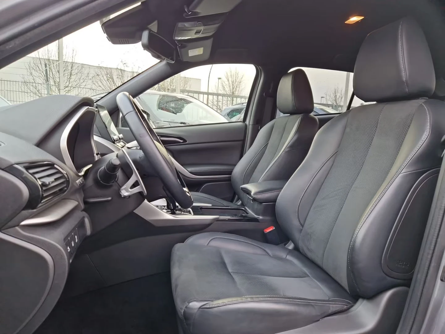 Mitsubishi Eclipse Cross PHEV/188HP/SELECT+ /4X4/360/ACC/LED/NAVI/829z, снимка 11 - Автомобили и джипове - 55753119