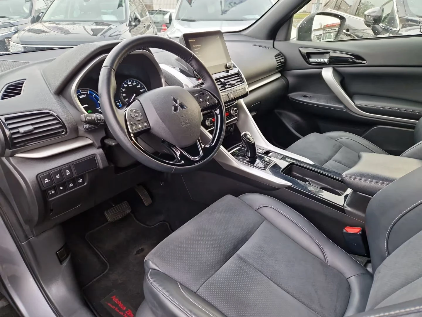 Mitsubishi Eclipse Cross PHEV/188HP/SELECT+ /4X4/360/ACC/LED/NAVI/829z, снимка 10 - Автомобили и джипове - 55753119