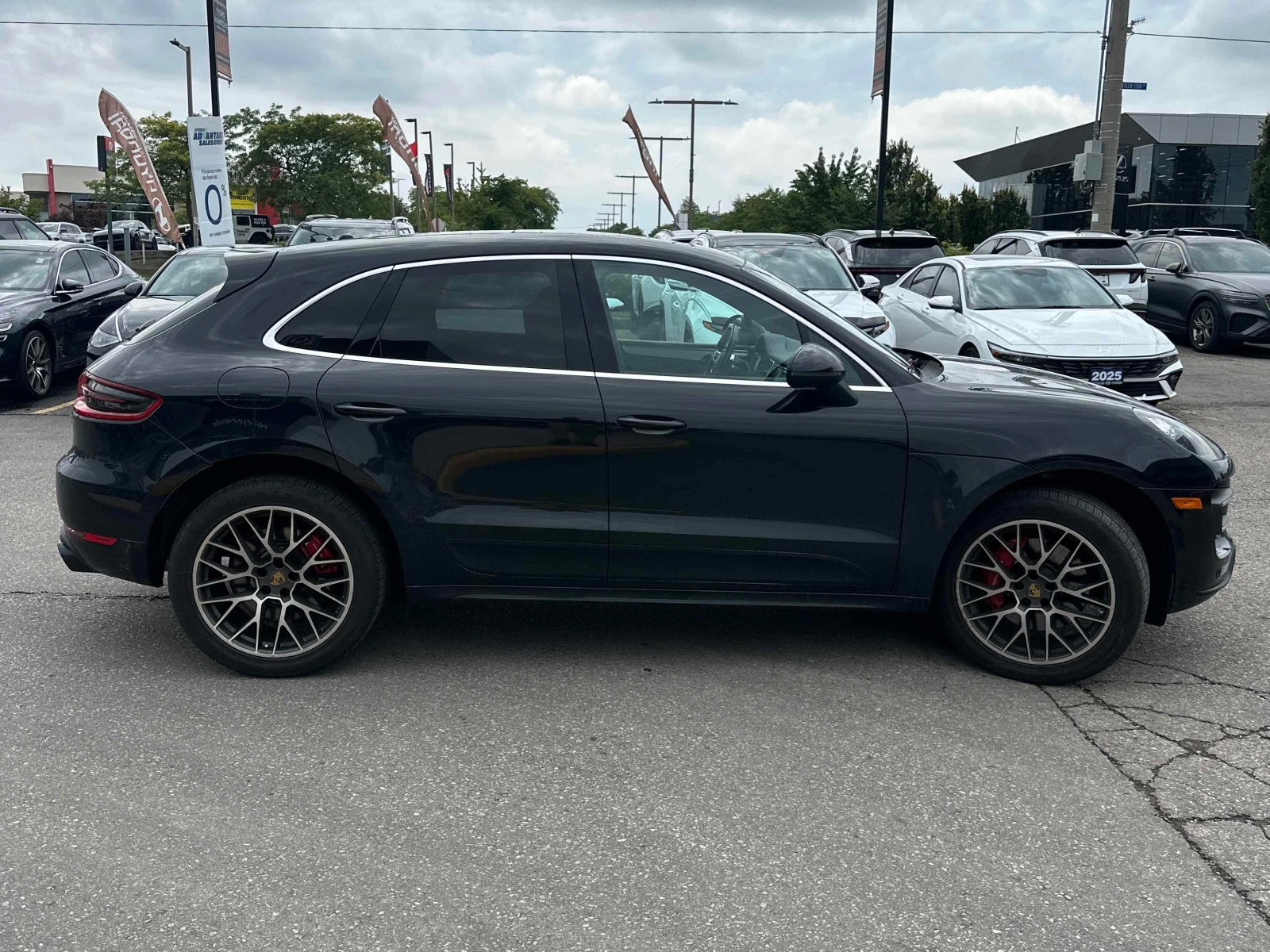 Porsche Macan * TURBO* BOSE* ОБДУХВАНЕ* ВИДЕО , снимка 3 - Автомобили и джипове - 55938382