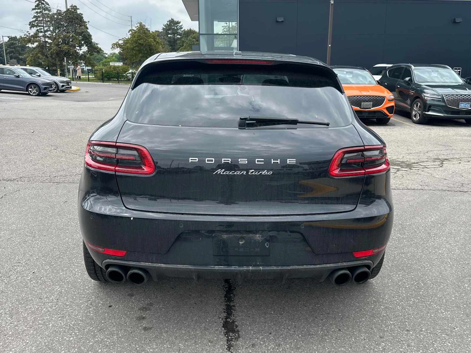 Porsche Macan * TURBO* BOSE* ОБДУХВАНЕ* ВИДЕО , снимка 4 - Автомобили и джипове - 55938382