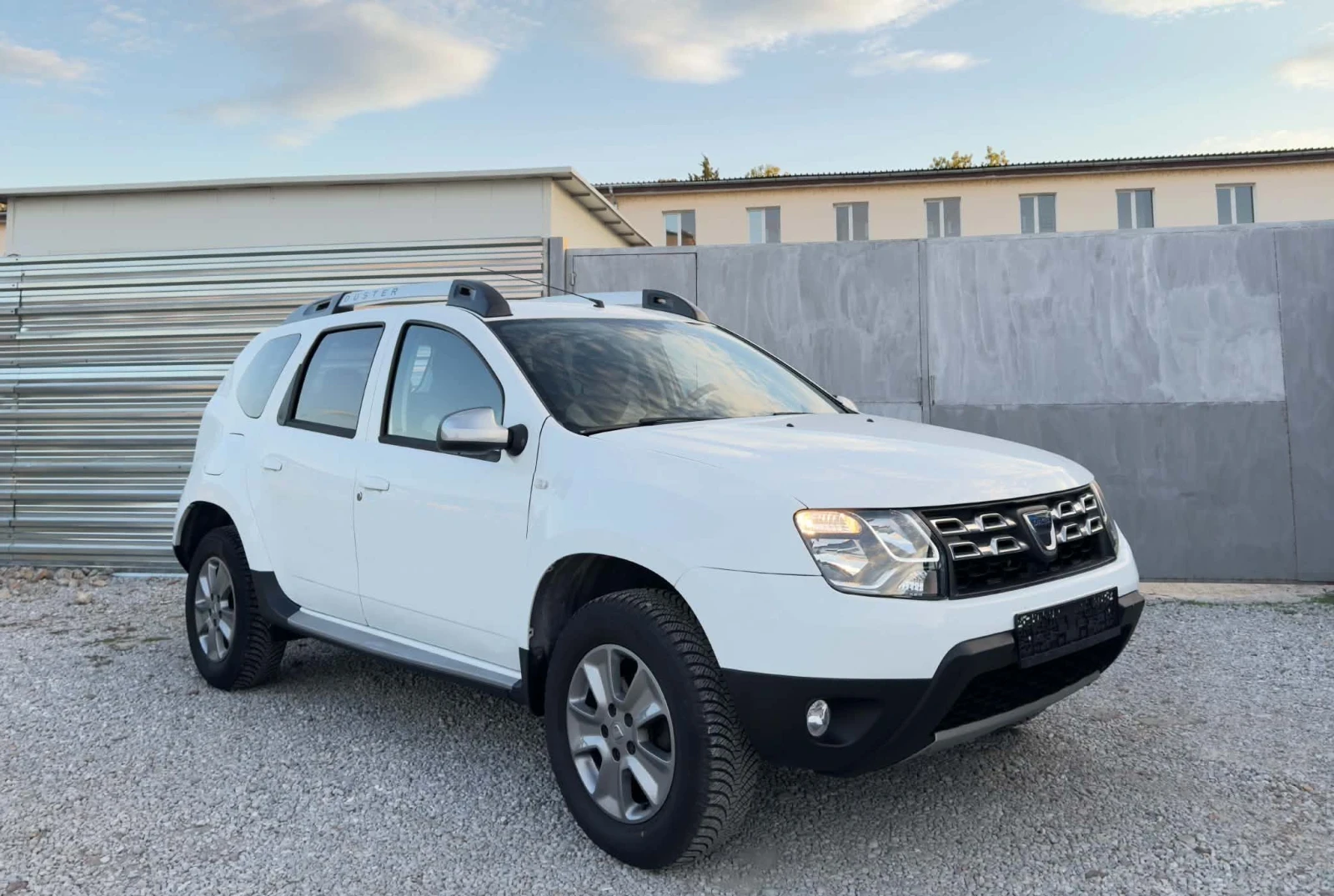 Dacia Duster ���* ���������  | Mobile.bg � ����������� 3