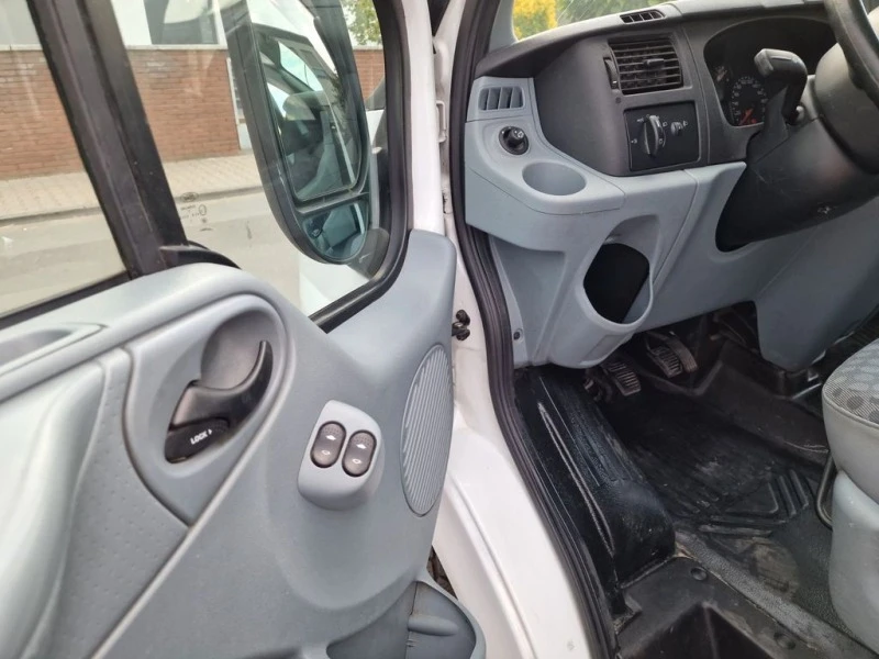 Ford Transit 2.3i 145T350 метан заводски, снимка 8 - Бусове и автобуси - 47558985