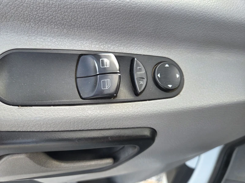 Mercedes-Benz Sprinter 316 CDI, Бордови, 7 местен, Климатик, снимка 12 - Бусове и автобуси - 51683672