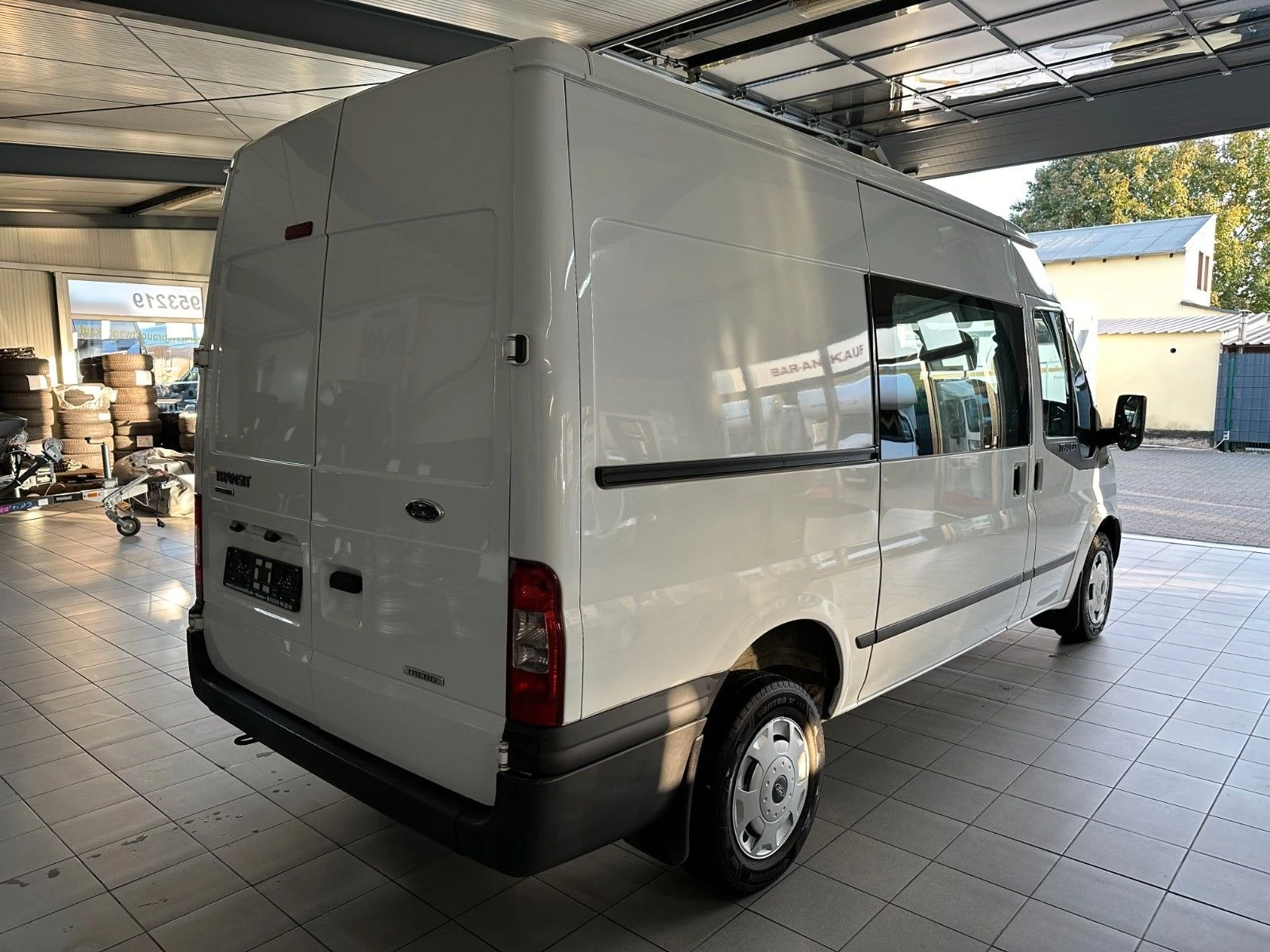 Ford Transit 2.3i 145T350 метан заводски - изображение 6