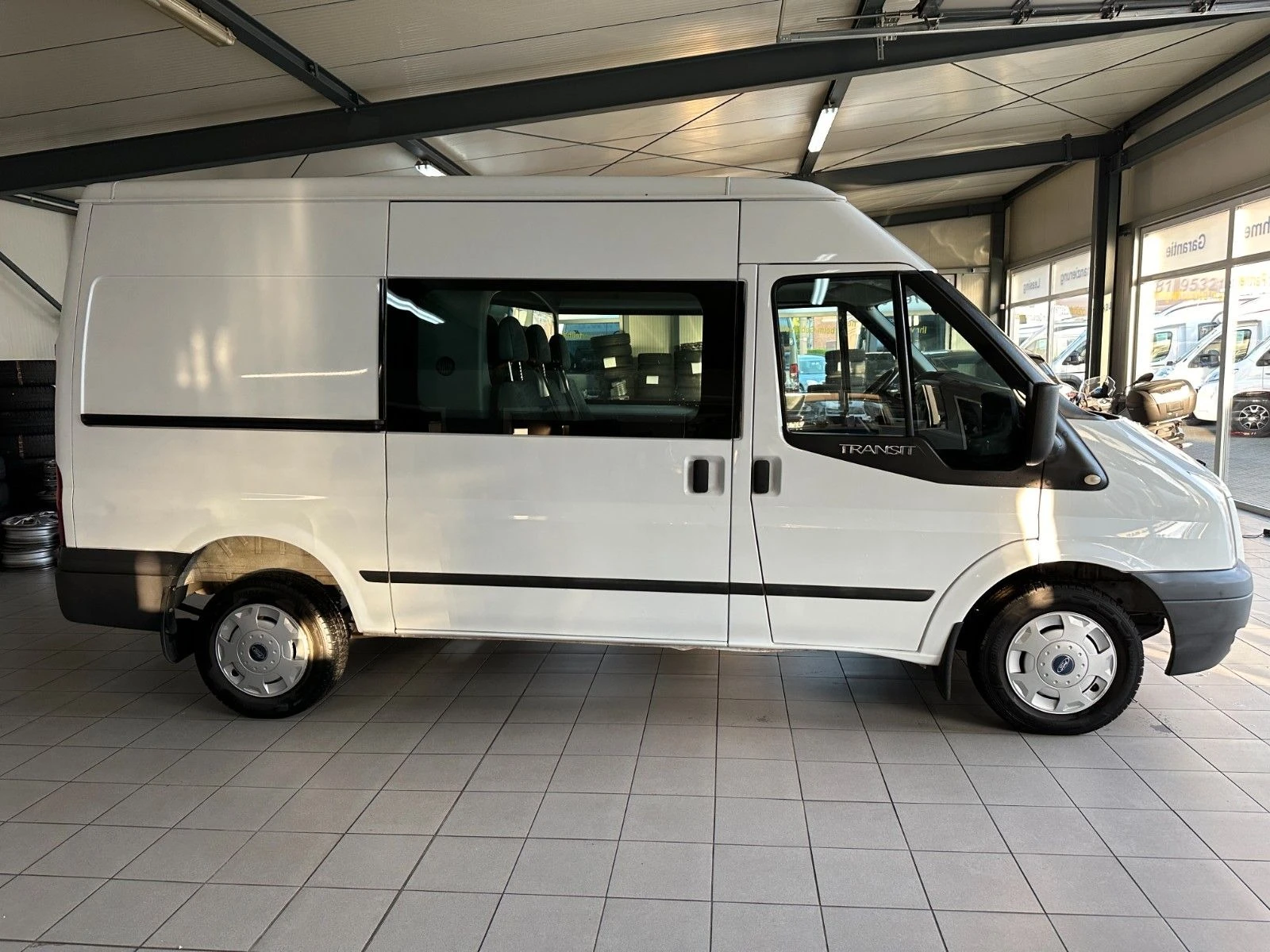 Ford Transit 2.3i 145T350 метан заводски - изображение 7