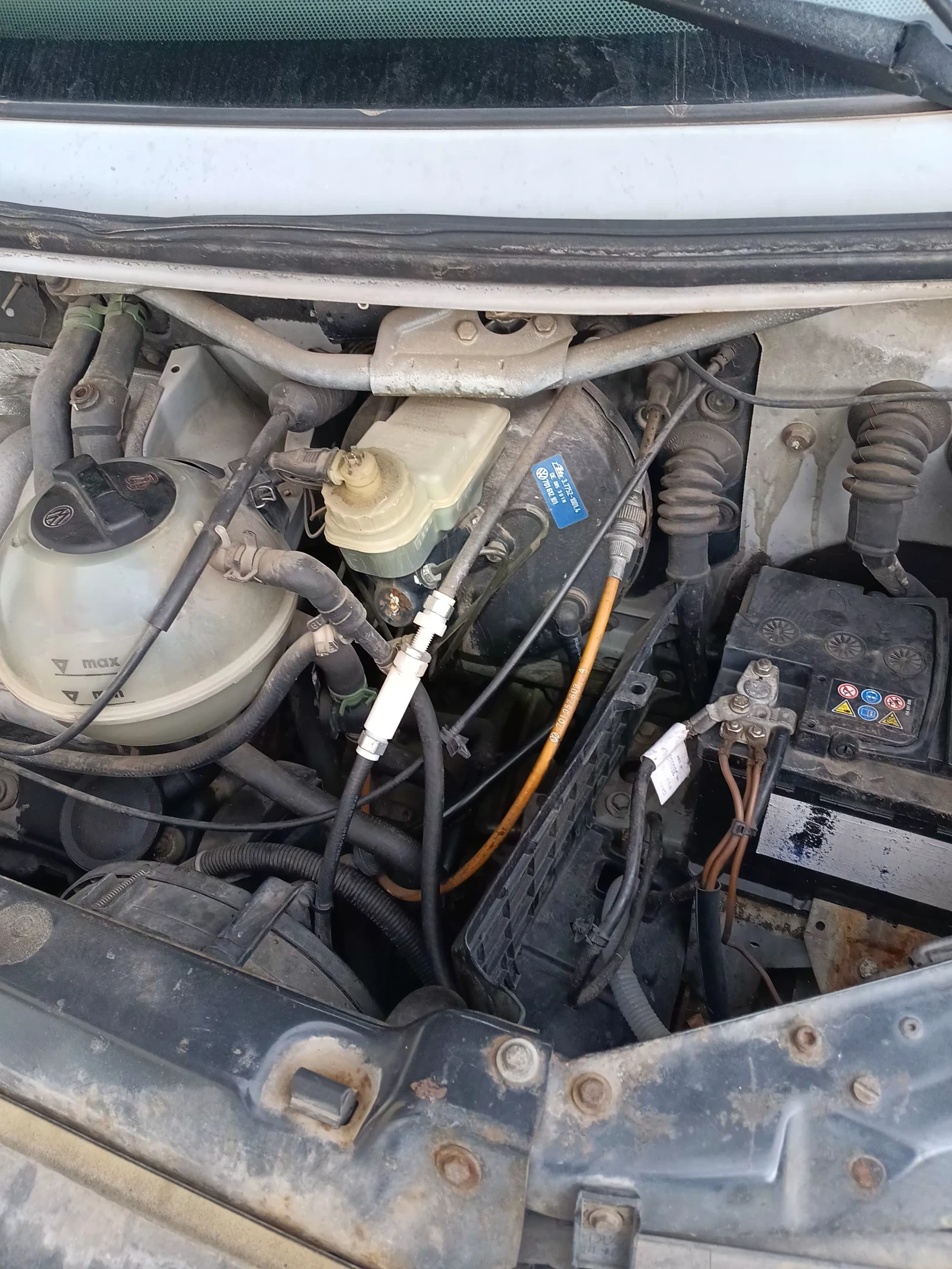 VW T4, снимка 12 - Бусове и автобуси - 54150129