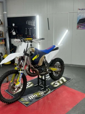 Husqvarna 250, снимка 3