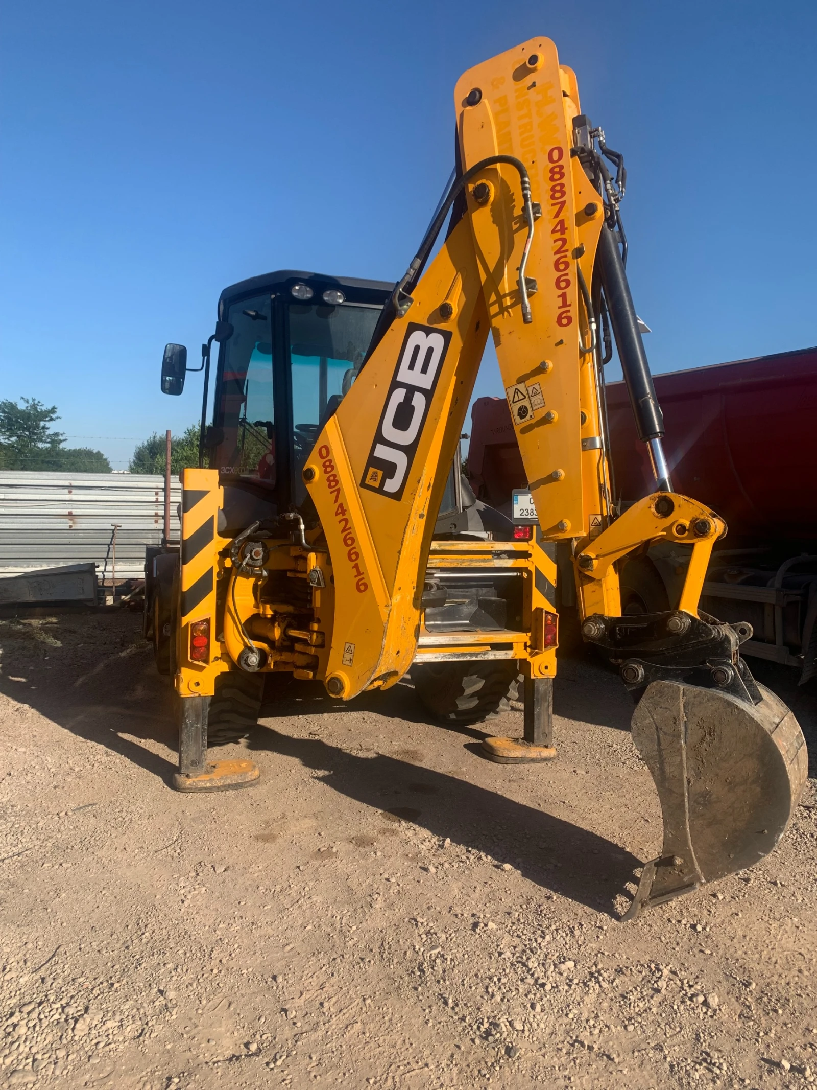Багер JCB 3CX ЕCO 14HFWA - изображение 2