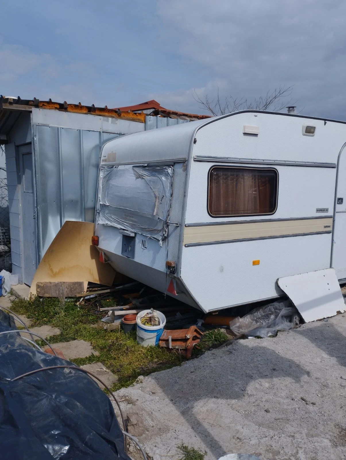 Каравана Hobby, снимка 4 - Каравани и кемпери - 53932379