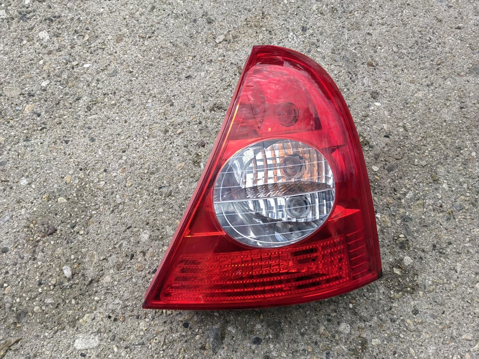    Renault Clio 2001.   | Mobile.bg   11