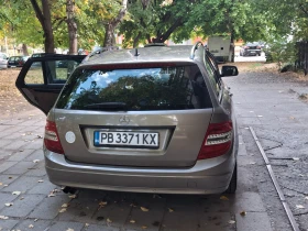Mercedes-Benz 200, снимка 4