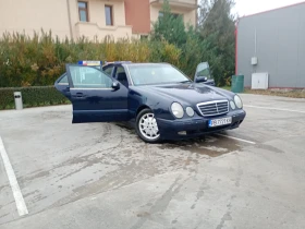 Mercedes-Benz E 200 2.2, снимка 2