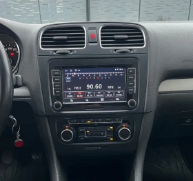 VW Golf High Line/CarPlay/Android/Парктроник/Recaro - 4800 € / 9387.98 лв. - 10085269 7