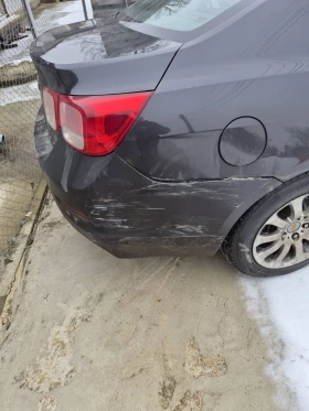 Chevrolet Malibu LTZ 2.4i GAS Automat Euro5 - 2499 € / 4887.62 лв. - 76572361 5