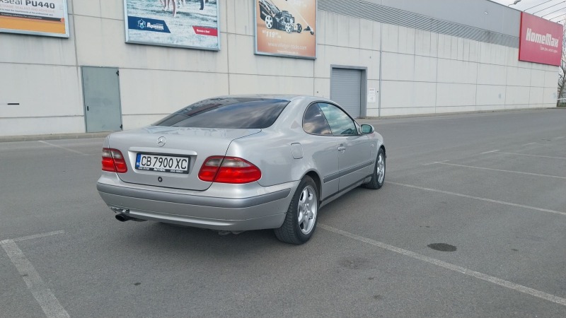 Mercedes-Benz CLK 200, снимка 3 - Автомобили и джипове - 44977109