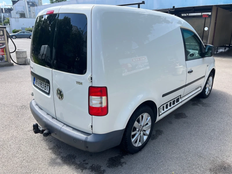 VW Caddy 1.9 TDi, снимка 4 - Автомобили и джипове - 47529189