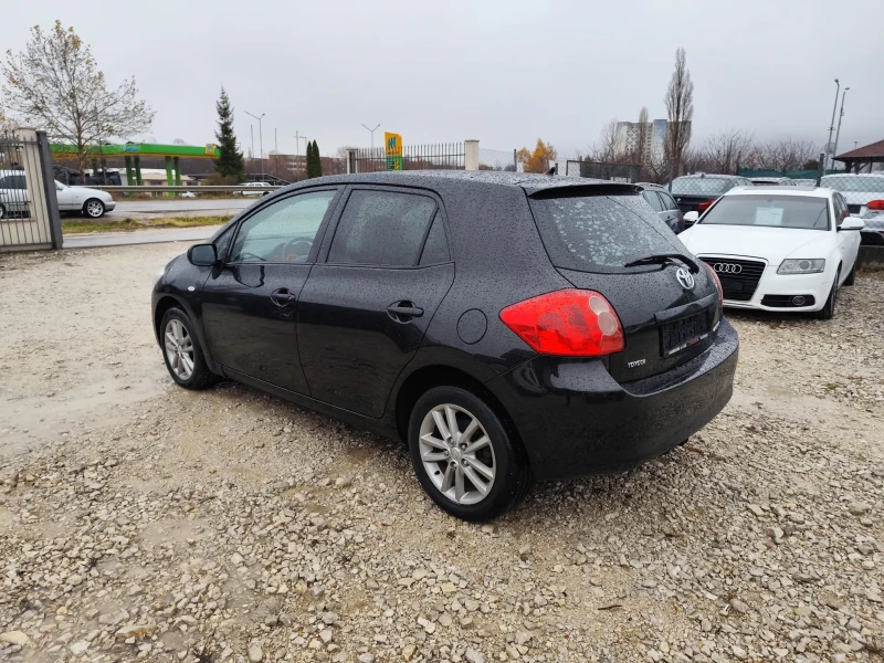 Toyota Auris 1.4  97ks., снимка 6 - Автомобили и джипове - 48156041