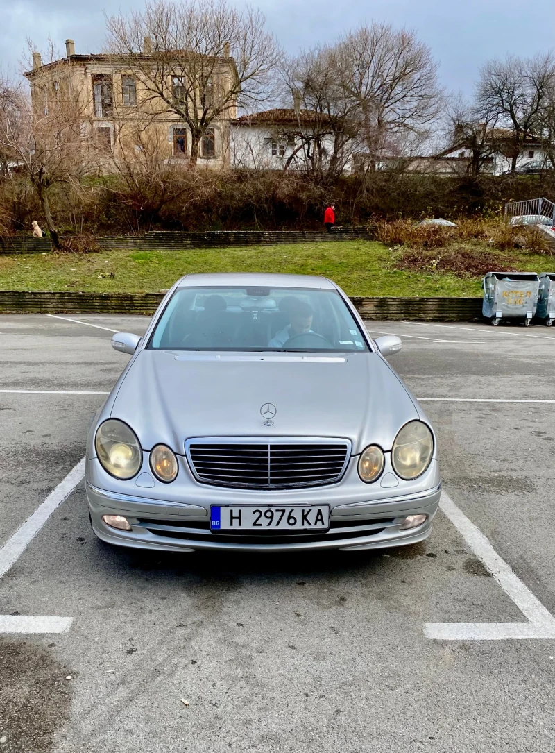 Mercedes-Benz E 270 2.7 177hp, снимка 4 - Автомобили и джипове - 48311782