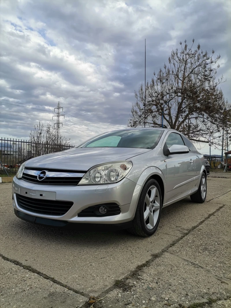 Opel Astra GTC, снимка 1 - Автомобили и джипове - 49509030