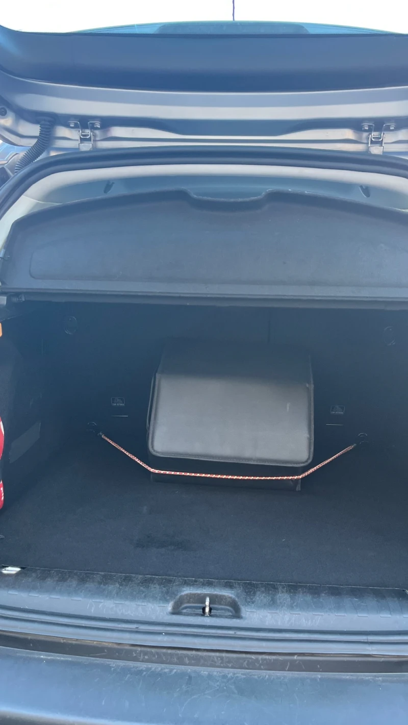 Peugeot 2008, снимка 7 - Автомобили и джипове - 49968610