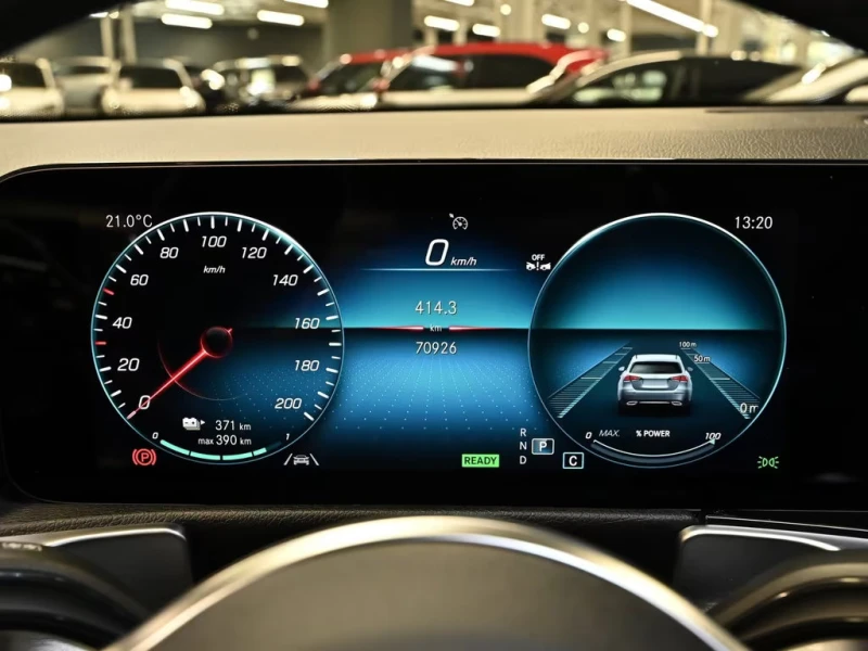 Mercedes-Benz EQB 250/AMG/190HP/LED/NAVI/CAM/AMBI/DIGITAL/DAB/828f, снимка 6 - Автомобили и джипове - 52116977