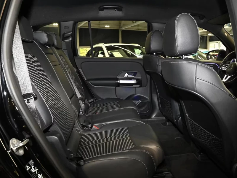 Mercedes-Benz EQB 250/AMG/190HP/LED/NAVI/CAM/AMBI/DIGITAL/DAB/828f, снимка 12 - Автомобили и джипове - 52116977