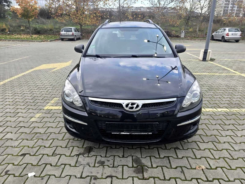 Hyundai I30 КОЛЕДНА ПРОМОЦИЯ/1.6CRDI/ПЕРФЕКТЕН, снимка 2 - Автомобили и джипове - 52875040