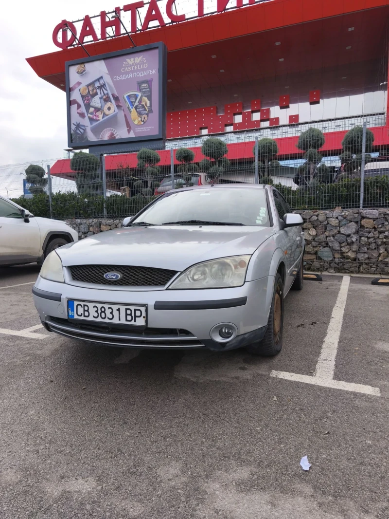 Ford Mondeo 2.0i 143hp, снимка 4 - Автомобили и джипове - 53131498