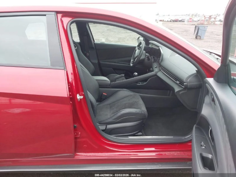 Hyundai Elantra 2.0L I-4 DI, DOHC, VVT, TURBO, 276HP Front Wheel, снимка 12 - Автомобили и джипове - 53444532