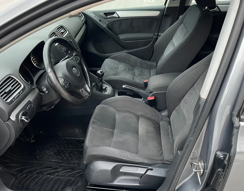 VW Golf High Line/CarPlay/Android/Парктроник/Recaro, снимка 8 - Автомобили и джипове - 53564348