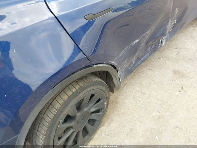 Tesla Model Y LONG RANGE DUAL MOTOR ALL-WHEEL DRIVE ТЕРМОПОМПА* , снимка 6 - Автомобили и джипове - 54777066