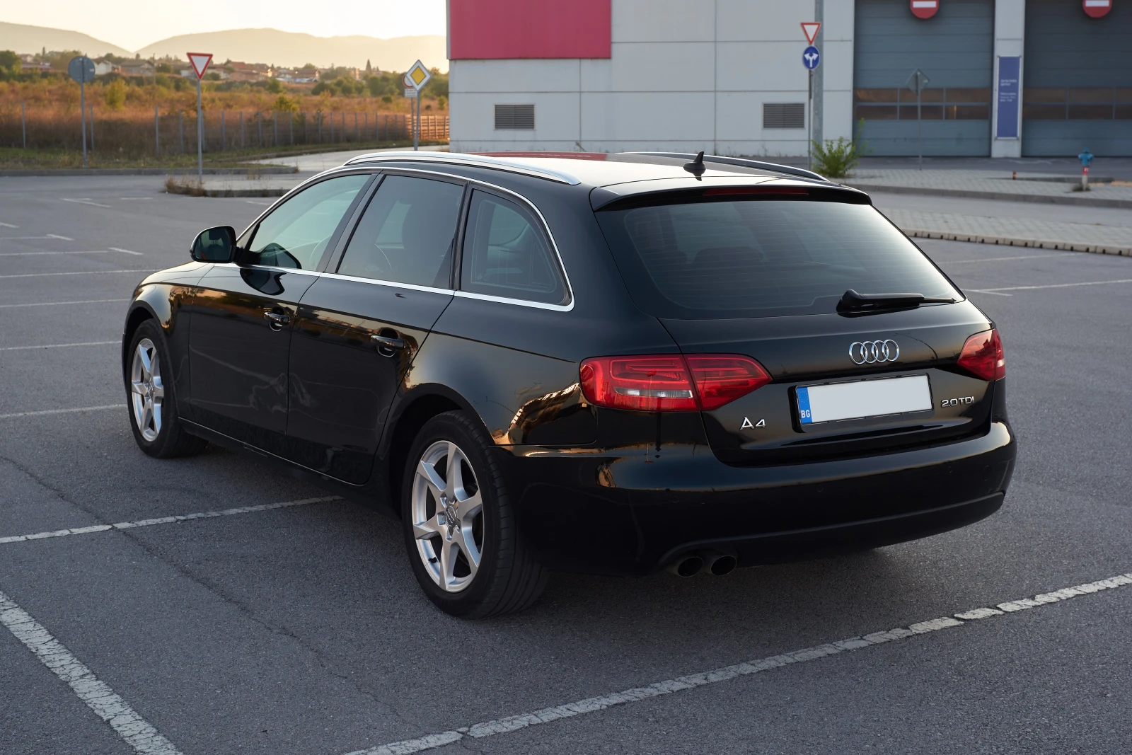 Audi A4 Avant 2.0TDI 120 к.с. - изображение 5